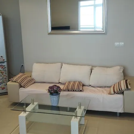 Yana Privilege Elinite Apartament *