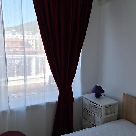 Apartament Yana Privilege Elinite *