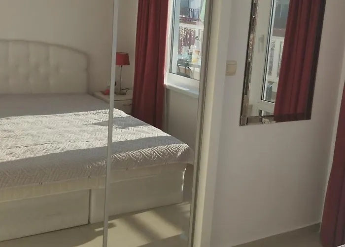 Yana Privilege Elinite Apartment *