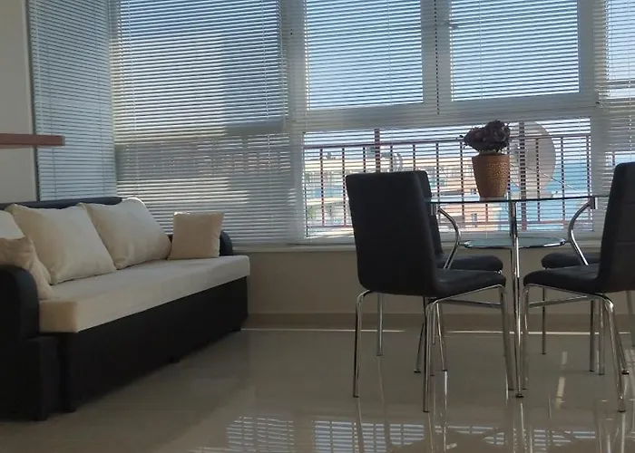 Apartment Yana Privilege Elinite