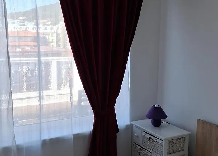 Apartment Yana Privilege Elinite *