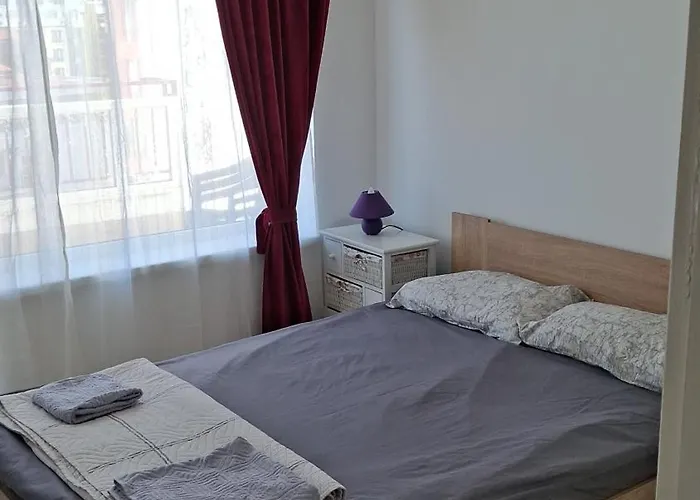 Yana Privilege Elinite Apartment *